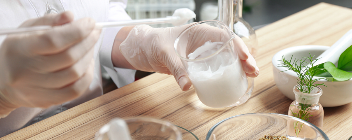 Bridging the gap between R&D and Marketing in the cosmetics industry